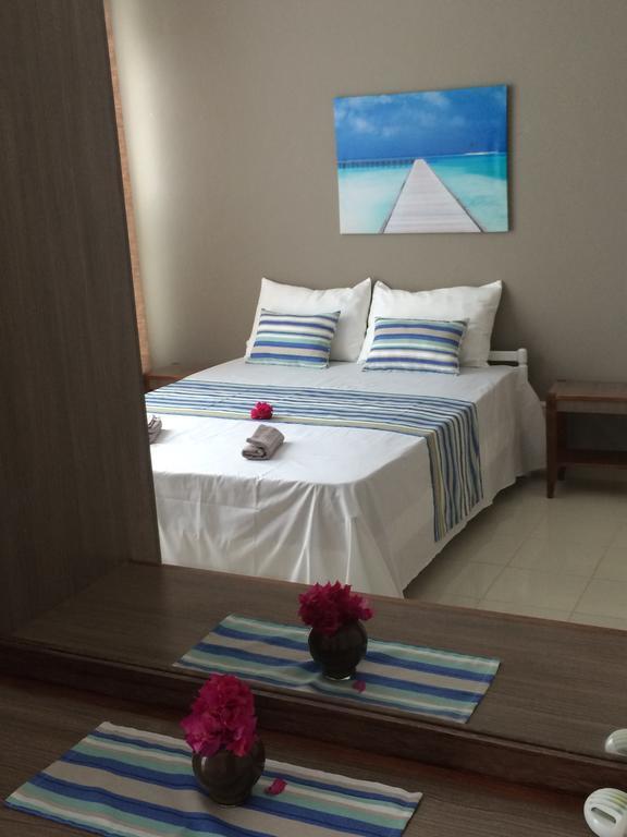 Seaview Holiday Apartments Гранд-Бэй Экстерьер фото